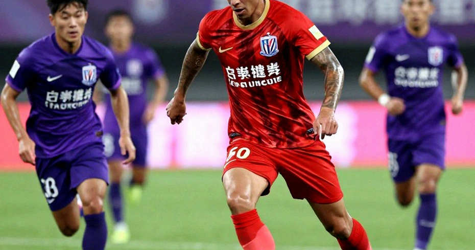 U23 Việt Nam tung 'ẩn số' Lê Phát trước Uzbekistan: một điểm, ba trung vệ và cái bẫy của sự an toàn U23 Việt Nam tung 'ẩn số' Lê Phát trước Uzbekistan: một điểm, ba trung vệ và cái bẫy của sự an toàn