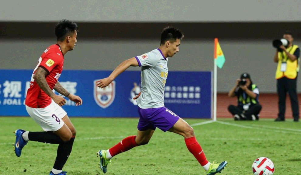 Usami's 28th-Minute Strike and the Trap of a 4-1 Win Usami's 28th-Minute Strike and the Trap of a 4-1 Win