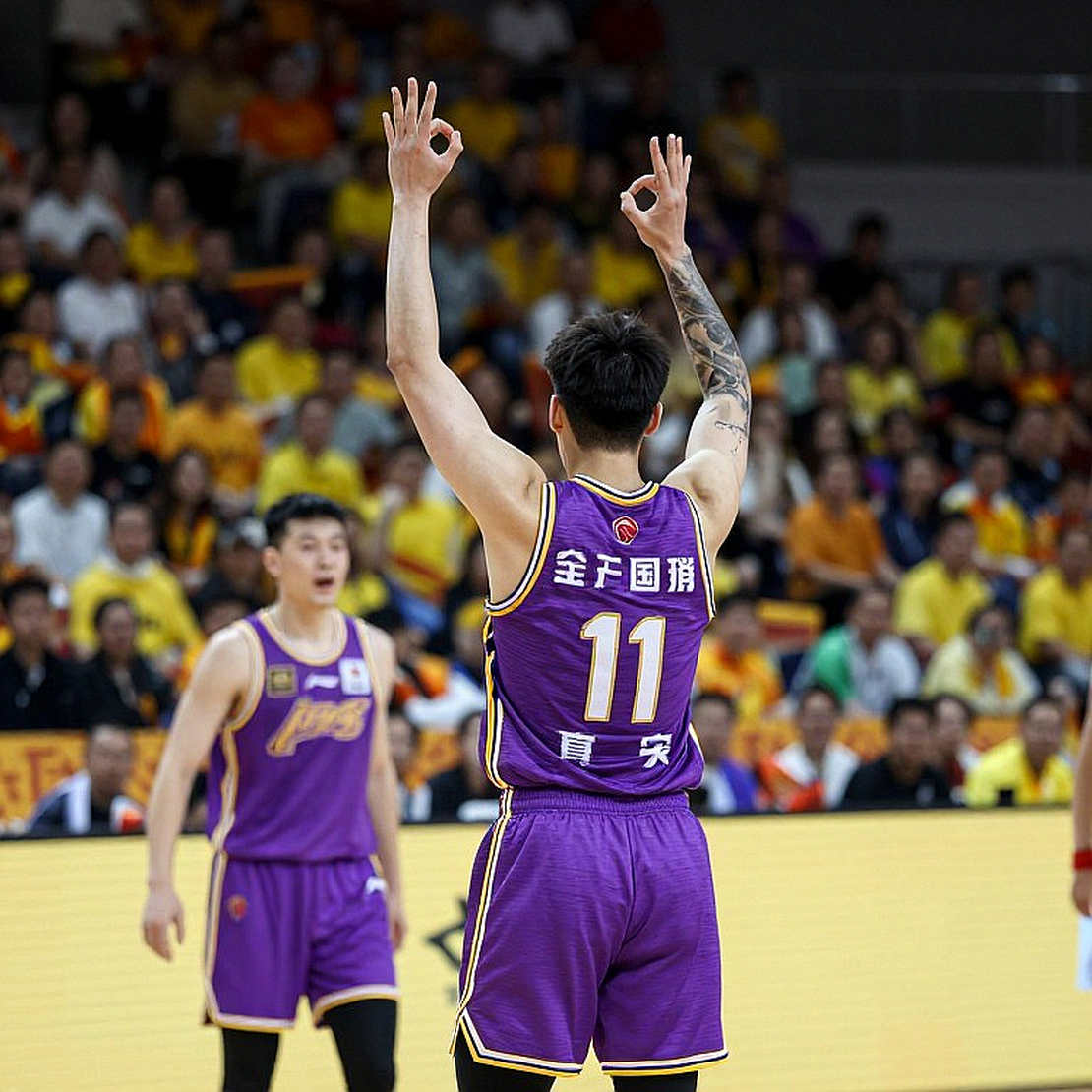 Vezenkov Held Under 10 Points for Only the Second Time in 1,292 Days in the Euroleague