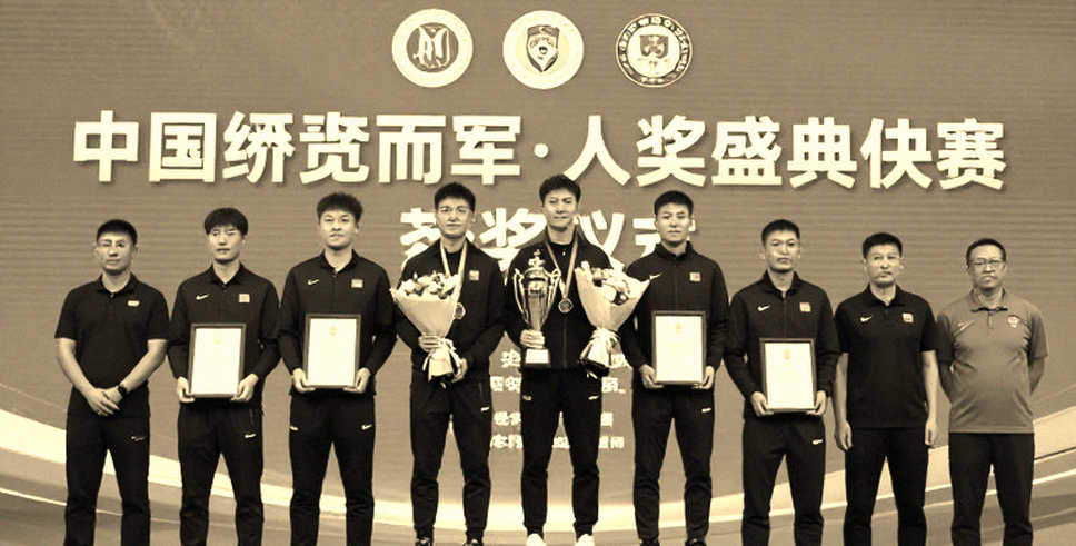 Xuân Son chấn thương mở cửa cho Williams Minh Hoàng: bài kiểm tra chuyển giao thế hệ trước ngưỡng cửa Thái Lan