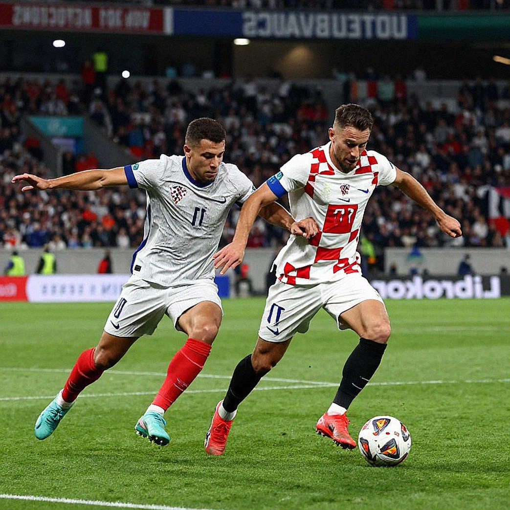 Man Utd: Carrick says 'not on the radar', but data paints a different picture Man Utd: Carrick says 'not on the radar', but data paints a different picture